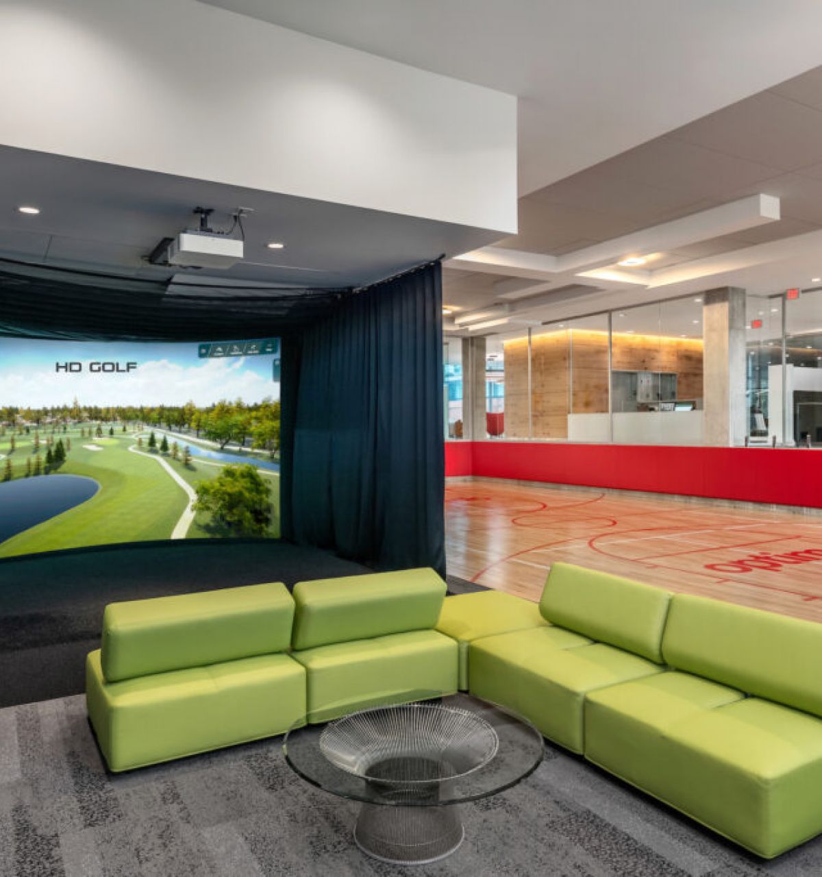 Driving Luxury Home: Golf Amenities in Optima® Communities